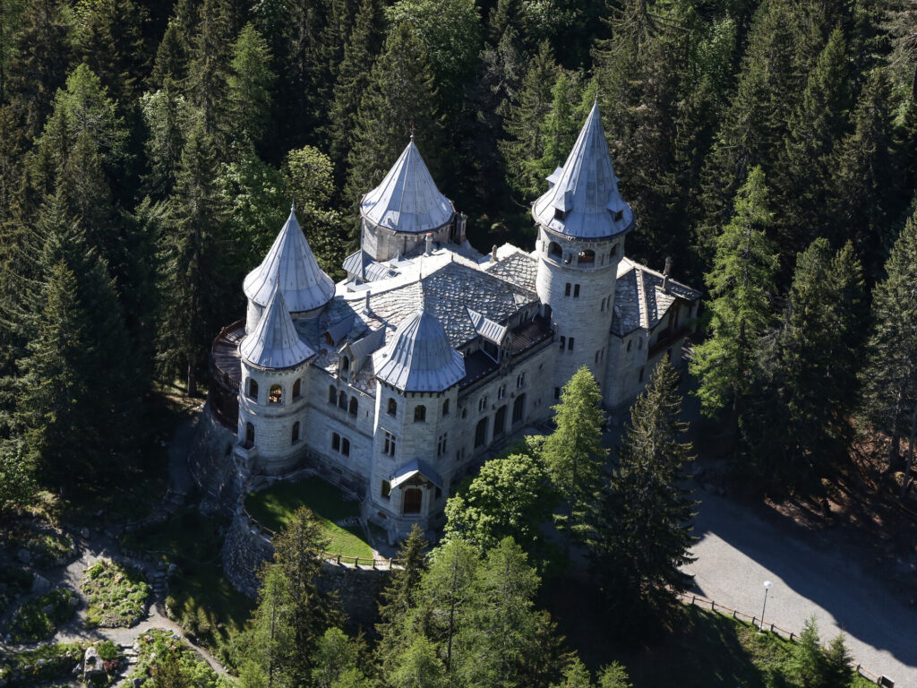 castelli della valle d'aosta