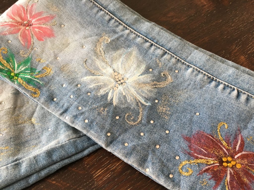 DIPINGERE SU STOFFA: UN'ARTE FATTA CON PASSIONE E FANTASIA